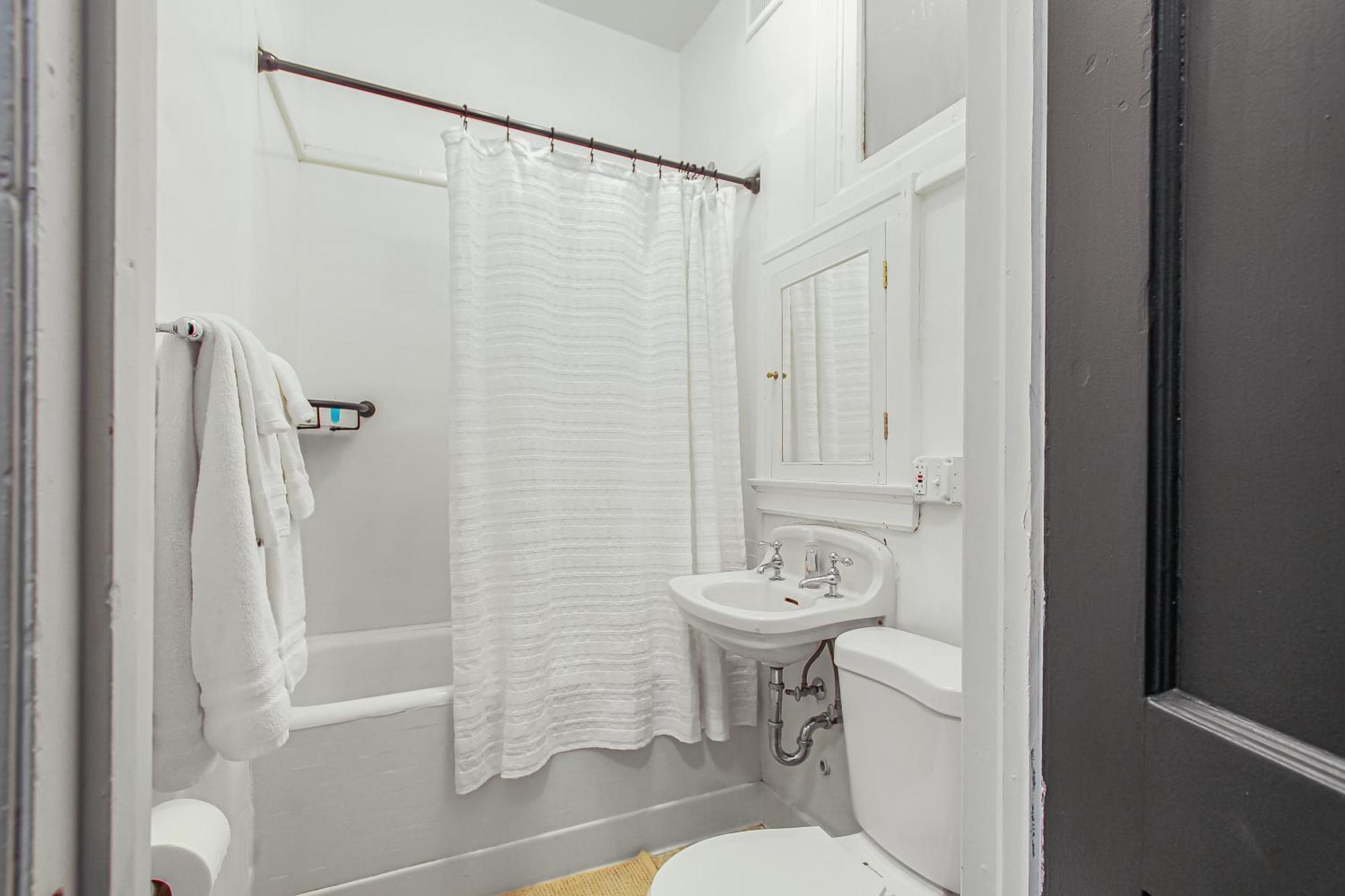 Library Square Suites Τολέδο Εξωτερικό φωτογραφία